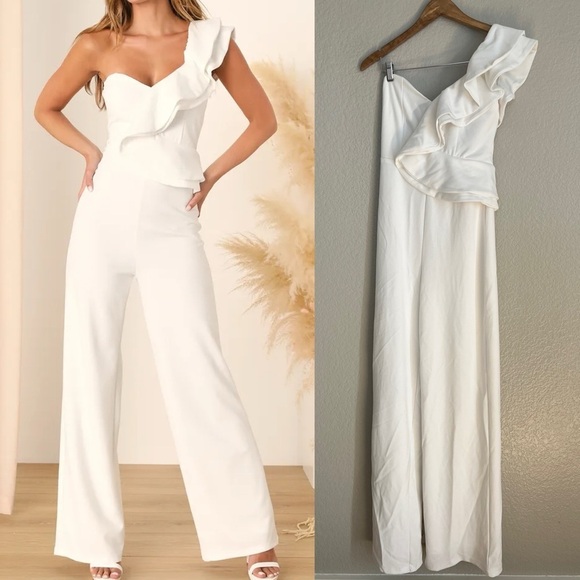NWOT Kiss Me Again Ivory Ruffled One-Shoulder Jumpsuit - Picture 1 of 7